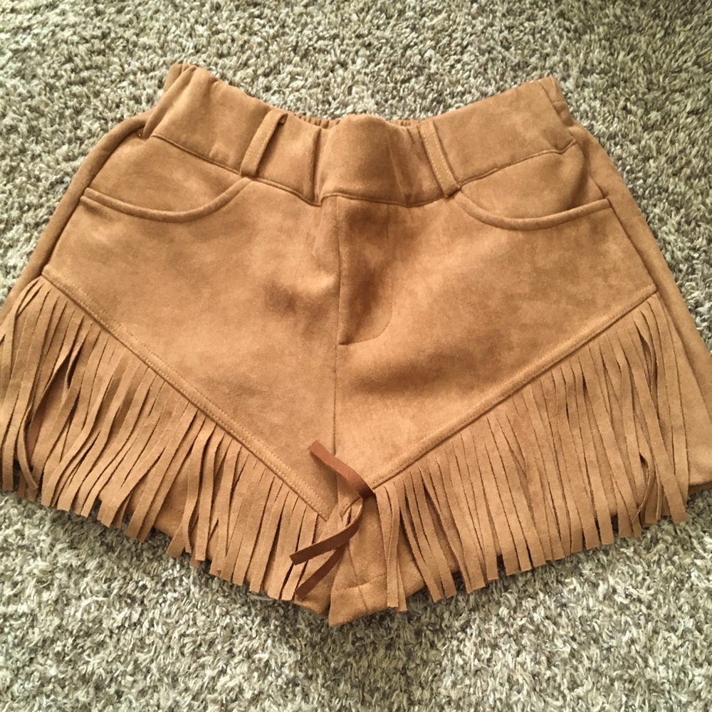 Western frilly shorts